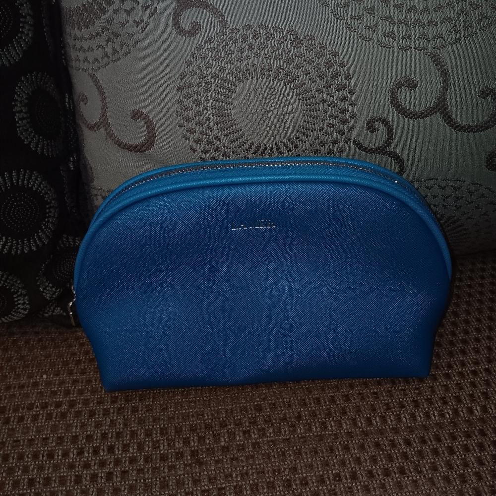 La Mer Canvas Cosmetics Pouch